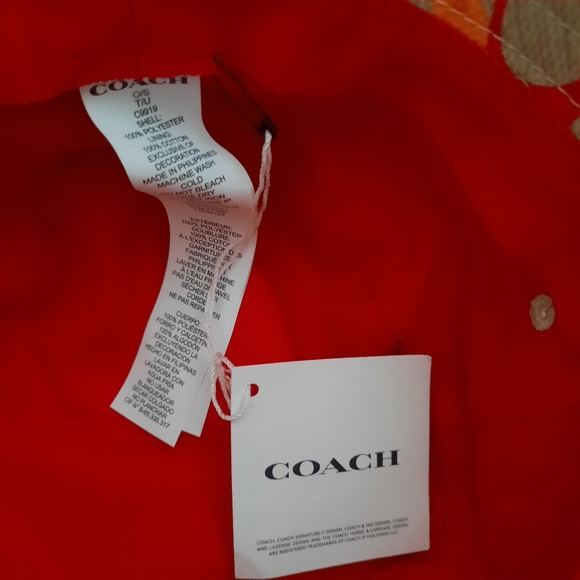 Coach Rainbow Signature Bucket Hat - Picture 6 of 8